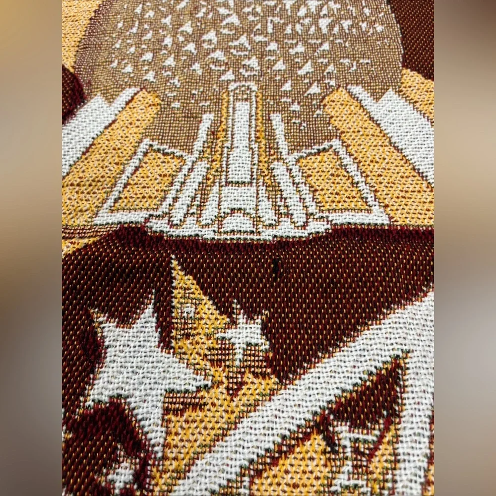 Walt Disney World Mickey Mouse Throw Blanket Tapestry Magic Kingdom Epcot 43x58